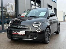 Schwarz Gebraucht 2022 Fiat 500e Icon Cabrio | 20.970 € (Teuer)