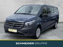 Blau Gebraucht 2021 Mercedes Vito Van / Kleinbus | 30.990 € (Fairer Preis)