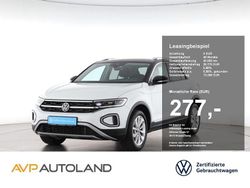Pure white (metallic) Gebraucht 2024 VW T-Roc Style SUV | 26.770 € (Guter Preis)