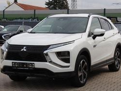 Weiß Gebraucht 2022 Mitsubishi Eclipse Cross SUV | 16.990 €