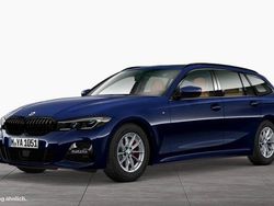 Blau Gebraucht 2022 BMW 320 M Sport Kombi | 36.612 € (Fairer Preis)