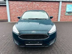 Blazerblau Gebraucht 2017 Ford Focus Basis Kombi | 4.800 € (Fairer Preis)