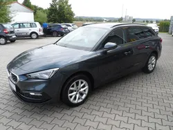 Grau Gebraucht 2022 Seat Leon Style Limousine | 21.940 € (Fairer Preis)
