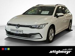 Pure white Gebraucht 2022 VW Golf VIII Life Kombi | 21.370 € (Fairer Preis)