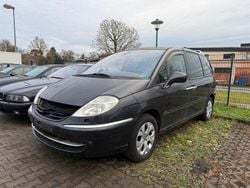 Grau Gebraucht 2012 Citroën C8 Attraction Van / Kleinbus | 999 €