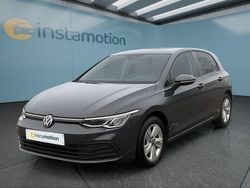 Grau Gebraucht 2023 VW Golf VIII Kleinwagen | 20.499 € (Guter Preis)