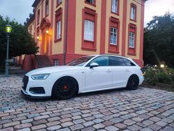 Schwarz Gebraucht 2019 Audi A4 Sport Kombi | 20.800 € (Fairer Preis)
