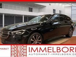 Schwarz Gebraucht 2022 Mercedes E300 Night Limousine | 33.100 € (Guter Preis)