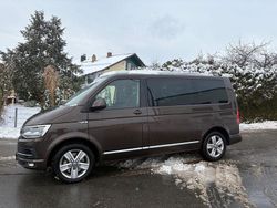 Braun Gebraucht 2016 VW Transporter Comfortline Van | 33.999 €