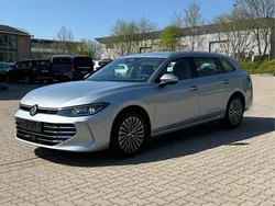 Neu 2025 VW Passat Elegance Kombi | 38.780 € (Superpreis)