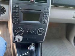 Schwarz Gebraucht 2008 Mercedes B200 Van / Kleinbus | 8.500 € (Fairer Preis)