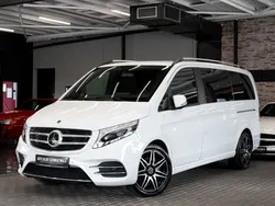 Weiß Gebraucht 2019 Mercedes V250 AMG line Van / Kleinbus | 50.990 € (Fairer Preis)
