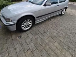Silber Gebraucht 1998 BMW 316 Sport Line Coupé | 2.200 € (Fairer Preis)