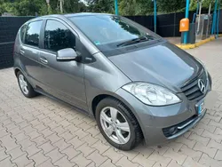 Grau Gebraucht 2011 Mercedes A160 Van / Kleinbus | 5.250 € (Fairer Preis)