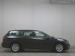 Schwarz Gebraucht 2021 VW Passat Business Kombi | 15.980 € (Superpreis)