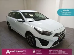 Weiß Gebraucht 2022 Kia Ceed Vision Kombi | 21.470 € (Fairer Preis)
