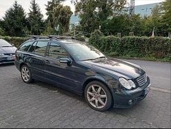 Blau Gebraucht 2004 Mercedes C200 Limousine | 1.700 € (Guter Preis)