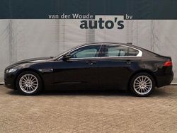 Schwarz Gebraucht 2017 Jaguar XE Prestige Limousine | 11.495 € (Etwas zu teuer)