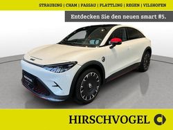 Weiß weiss metallic Gebraucht 2024 Smart #3 Anniversary Edition SUV | 33.590 € (Fairer Preis)