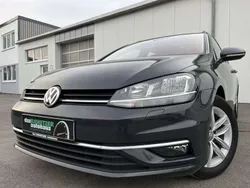 Grau Gebraucht 2019 VW Golf VII Active Kombi | 14.360 € (Fairer Preis)
