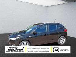 Schwarz Gebraucht 2024 Dacia Sandero Essentiel Kleinwagen | 15.690 € (Guter Preis)