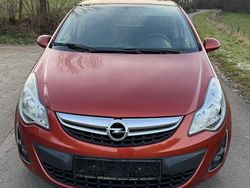 Braun Gebraucht 2012 Opel Corsa Limousine | 3.790 € (Etwas zu teuer)