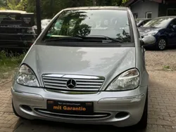 Silber Gebraucht 2003 Mercedes A140 Avantgarde Van / Kleinbus | 2.999 € (Etwas zu teuer)