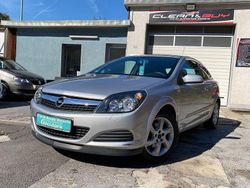 Silber Gebraucht 2009 Opel Astra GTC Selection Coupé | 2.999 € (Fairer Preis)