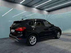 Schwarz Gebraucht 2019 BMW X1 Advantage SUV | 21.099 € (Fairer Preis)
