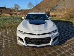 Weiß Gebraucht 2021 Chevrolet Camaro Coupé | 74.900 €