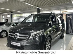 Grau Gebraucht 2020 Mercedes V220 Edition Van / Kleinbus | 39.900 € (Teuer)