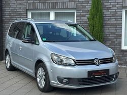 Silber Gebraucht 2012 VW Touran Style Van / Kleinbus | 13.199 € (Teuer)