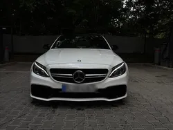 Weiß Gebraucht 2016 Mercedes C63 AMG AMG Limousine | 43.500 € (Teuer)