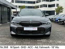 Grau Gebraucht 2024 BMW 330 M Sport Limousine | 49.990 € (Etwas zu teuer)