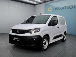 Weiß Gebraucht 2022 Peugeot E-Partner Van / Kleinbus | 20.499 € (Etwas zu teuer)