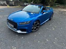 Blau Gebraucht 2018 Audi TT Roadster Ambiente Cabrio | 44.900 € (Teuer)