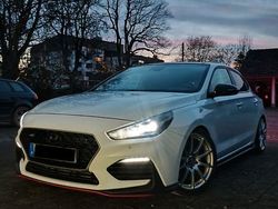 Weiß Gebraucht 2019 Hyundai i30 N Performance Limousine | 22.990 € (Fairer Preis)