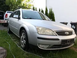 Grau Gebraucht 2004 Ford Mondeo Kombi | 1.500 € (Fairer Preis)