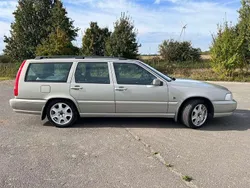 Silber Gebraucht 2000 Volvo V70 Kombi | 3.850 € (Guter Preis)