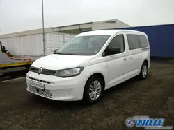 Candyweiß Gebraucht 2024 VW Caddy Maxi Basis Van / Kleinbus | 36.750 € (Superpreis)