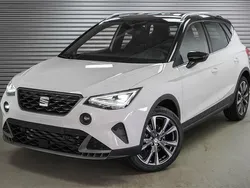 Candy weiãÿ/dach schwarz uni (b41z) Neu 2025 Seat Arona FR SUV | 28.970 € (Fairer Preis)