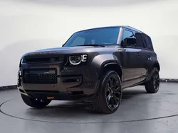 Grau Gebraucht 2025 Land Rover Defender SUV | 168.988 €
