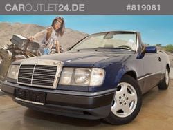 Nautikblau Gebraucht 1992 Mercedes 300 Cabrio | 18.980 €