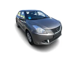 Grau Gebraucht 2018 Suzuki Baleno Club Limousine | 12.910 € (Teuer)