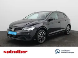 Deep black perleffekt Gebraucht 2024 VW Polo Move Limousine | 21.480 € (Fairer Preis)