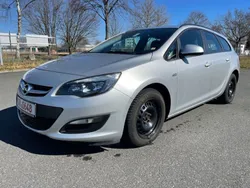 Silber Gebraucht 2012 Opel Astra Kombi | 3.790 € (Guter Preis)
