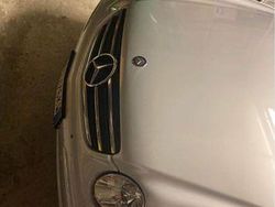 Grau Gebraucht 2006 Mercedes CLK320 Avantgarde Cabrio | 15.000 €