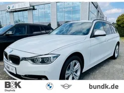 Weiss Gebraucht 2019 BMW 320 Sport Line Kombi | 22.890 € (Fairer Preis)