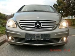 Grau Gebraucht 2006 Mercedes B170 Van / Kleinbus | 1.600 € (Superpreis)