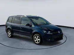 Blau Gebraucht 2013 VW Touran Life Van / Kleinbus | 4.200 € (Fairer Preis)